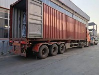 江都非洲客戶柴油機(jī)裝柜發(fā)貨